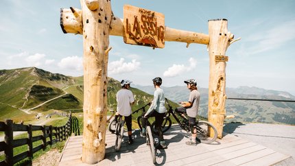 Unterwegs am Schattberg © saalbach.com/Moritz Ablinger Ready to ride: Das ist neu in Österreichs größter Bike-Region
