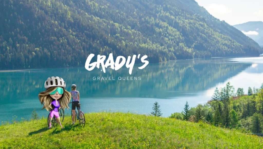 Fahrradfahrer am See mit Bergen im Hintergrund und Grady's Gravel Queens Schriftzug