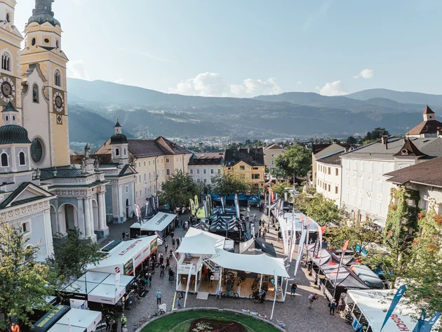 Südtirol BIKEFESTA © Brixen Tourismus FilmIT Südtirol BIKEFESTA