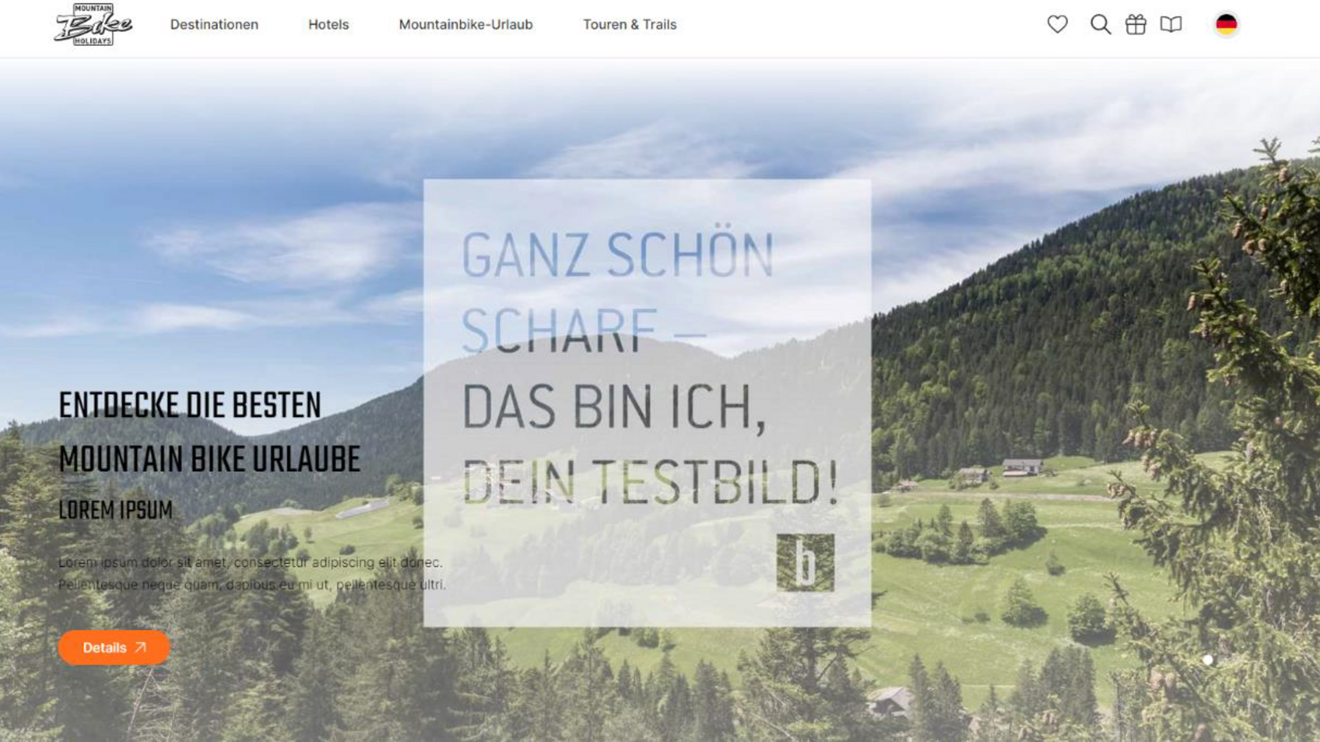Hero/Vista Berglandschaft mit Wäldern und Wiesen für Mountainbike-Urlaub