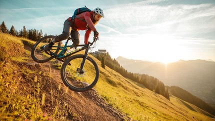 STEINBERGKOGEL ÜBER HAHNENKAMM